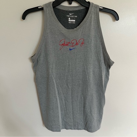 Nike Women’s Just Do It Training Athletic Tank Top Size Medium Gray - Picture 1 of 8